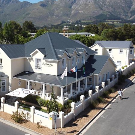 Le Petit Paris Hotel Franschhoek Buitenkant foto