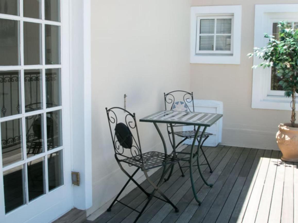Le Petit Paris Hotel Franschhoek Kamer foto