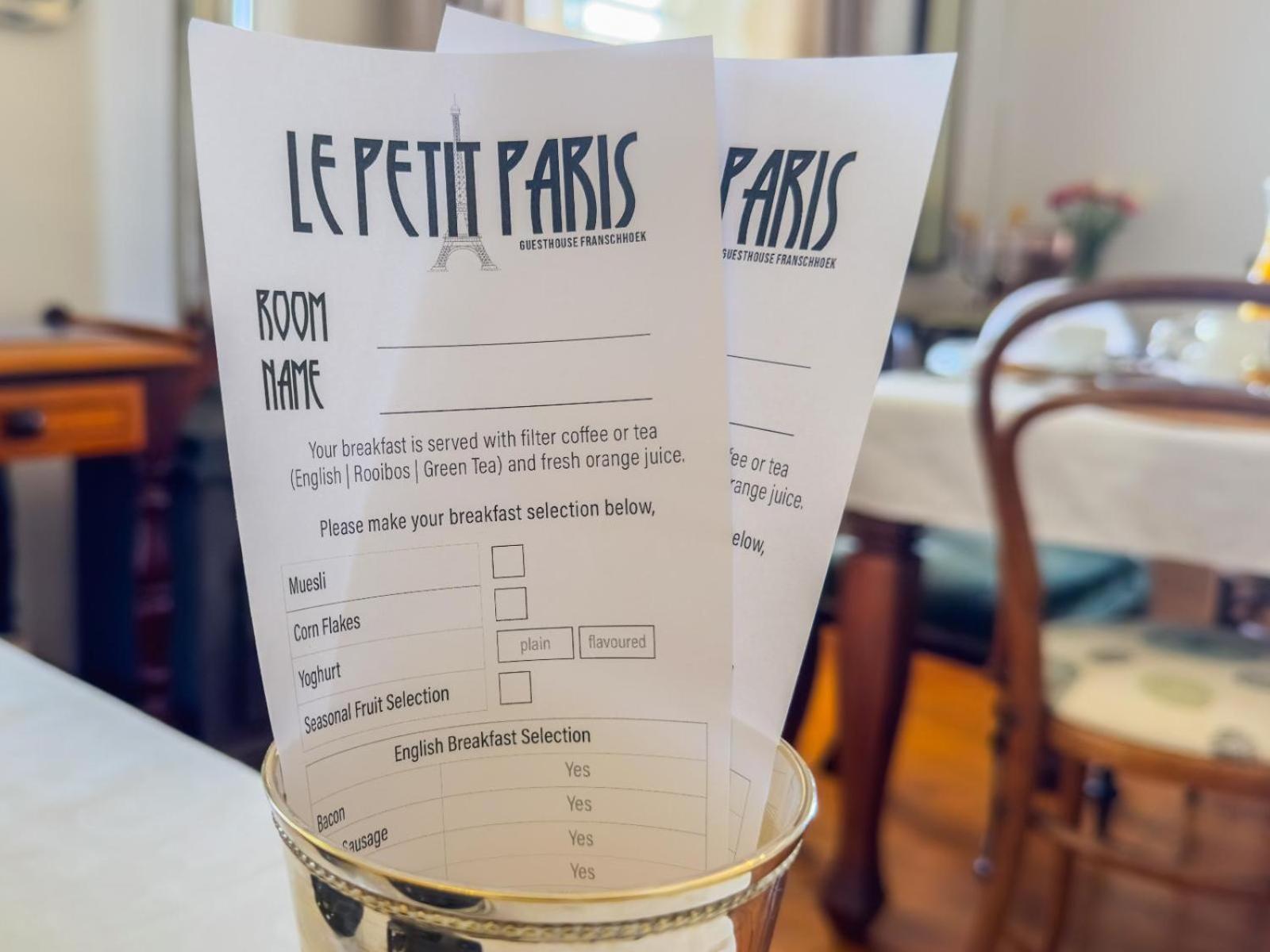 Le Petit Paris Hotel Franschhoek Buitenkant foto