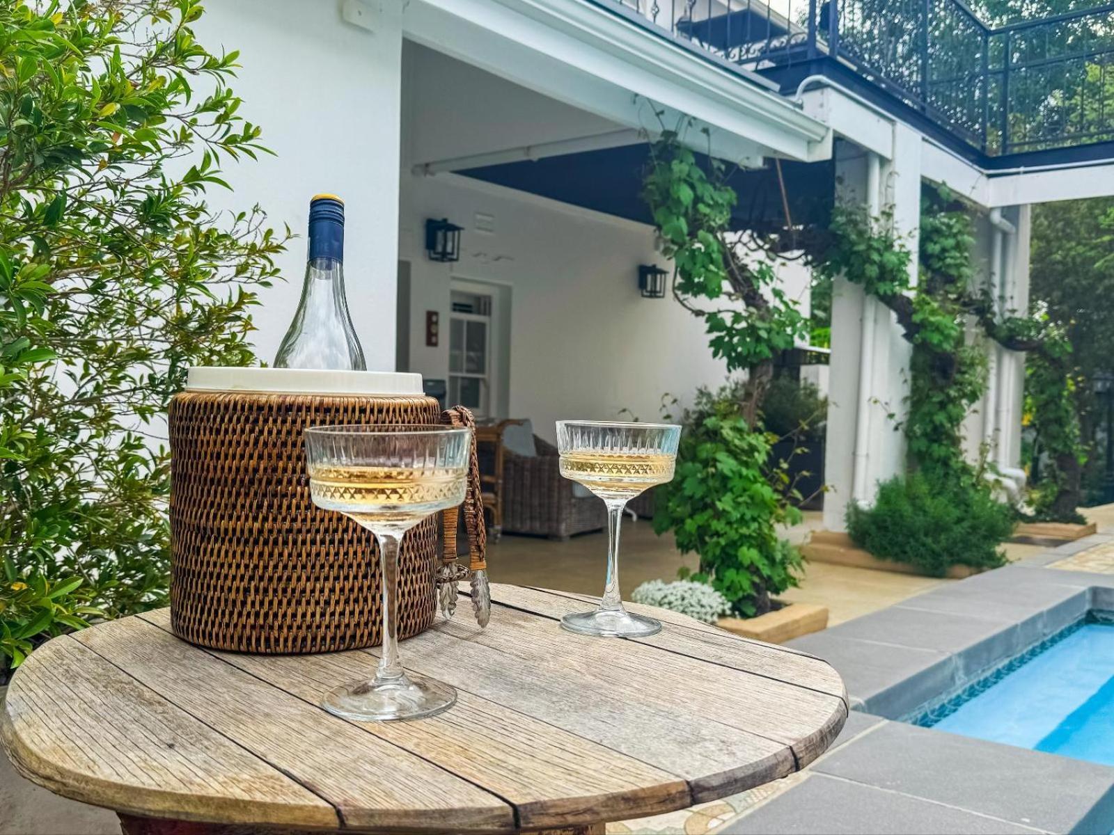 Le Petit Paris Hotel Franschhoek Buitenkant foto
