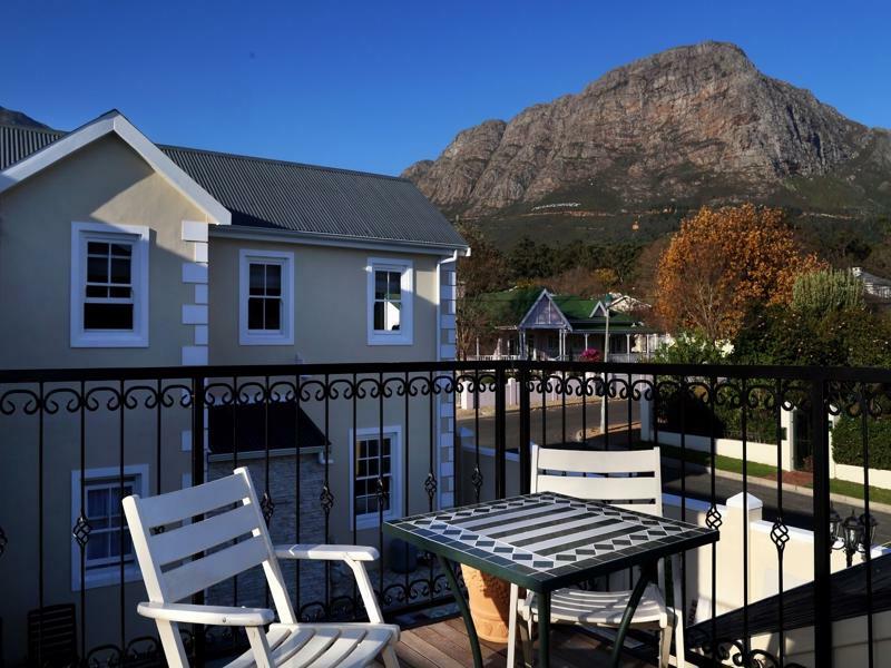 Le Petit Paris Hotel Franschhoek Buitenkant foto